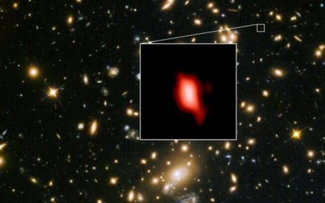 Os astrônomos estão muito animados com a descoberta do gás oxigênio em uma galáxia tão distante da Terra