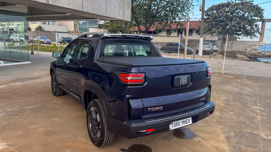 Fiat Toro Volcano MHEV Fiat Toro Volcano MHEV