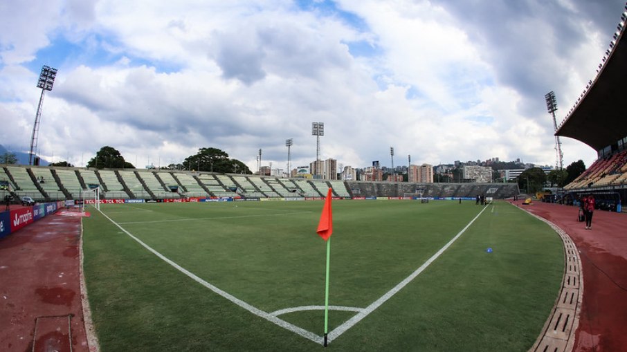 Estádio Olímpico de la Universidad Central de Venezuela foi palco do duelo desta terça