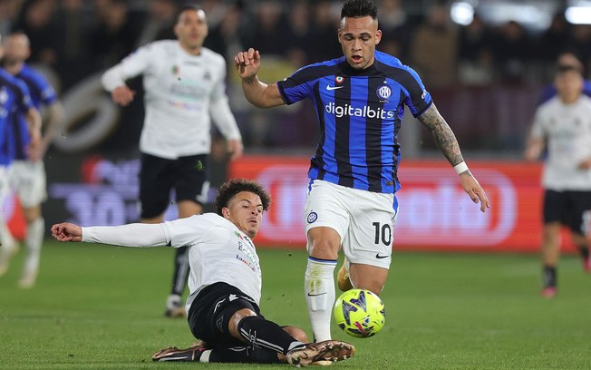 Italiano: Inter desperdiça chances e tropeça no Spezia