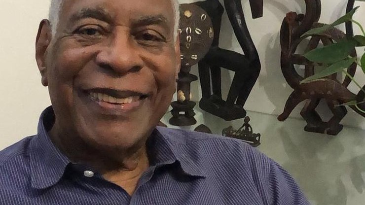 Morre%20Haroldo%20Costa%2C%20ator%2C%20escritor%20e%20comentarista%20de%20carnaval