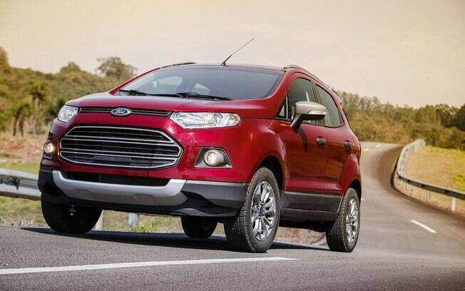 Ford EcoSport com motor 2.0 também não é dos SUVs que fazem cerimônia em gastar combustível