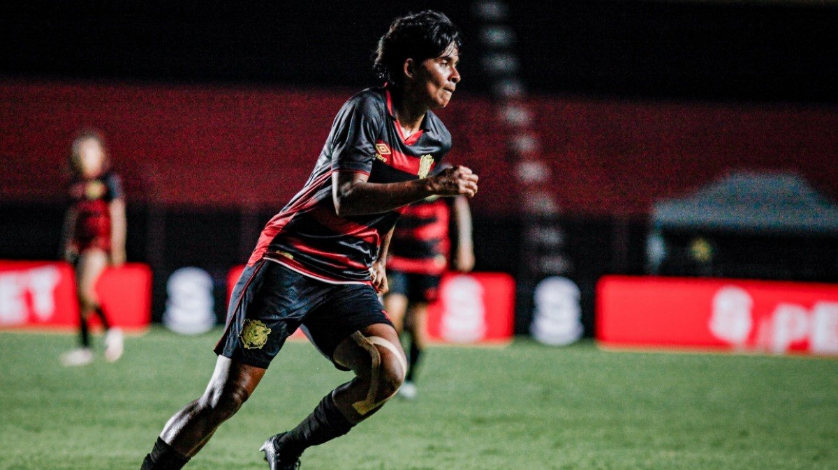 Sport mede forças com o Flamengo nesta sexta-feira Sport mede forças com o Flamengo nesta sexta-feira