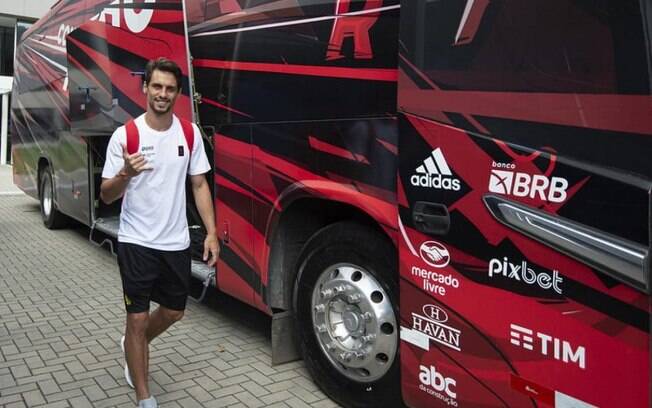 Paulo Sousa tranquiliza torcida do Flamengo sobre Rodrigo Caio