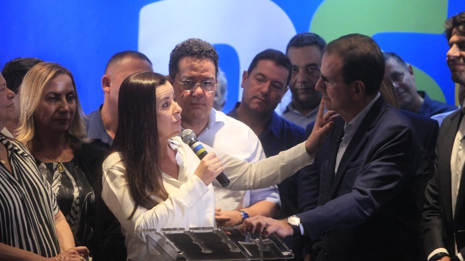 Jane Reis foi apresentada como candidata a vice-governadora de Paes