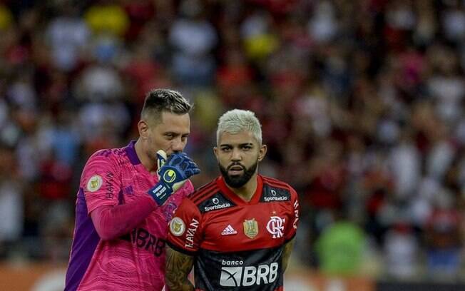 Sem quatro titulares e Arrascaeta no banco: veja a escalação do Flamengo para receber o Ceará e onde assistir