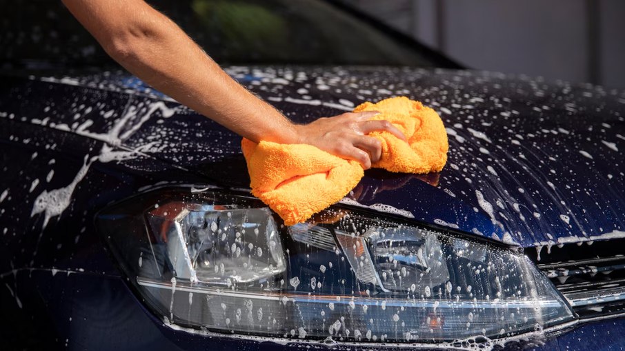 Dicas para a lavagem automotiva pode ajudar a cuidar da pintura do veículo Dicas para a lavagem automotiva pode ajudar a cuidar da pintura do veículo