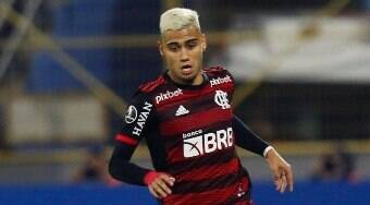 Flamengo esquece Andreas e meia é convocado pelo United