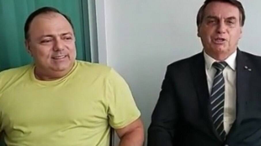 O presidente Jair Bolsonaro e o ex-ministro da Sáude, Eduardo Pazuello, foram acusados de charlatanismo