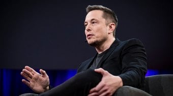 Musk perde US$ 17 bilhões em um único dia após anúncio da Tesla