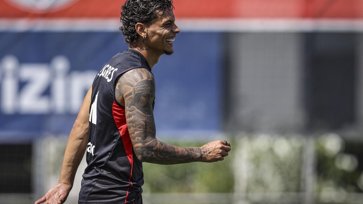 Com Ríos titular, Benfica encara Nice por vaga na Champions