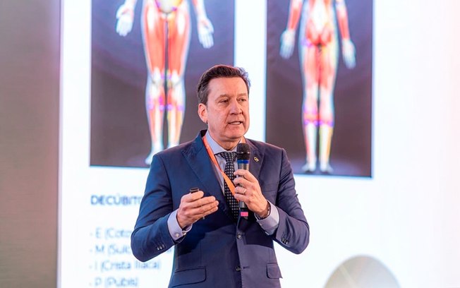 Cirurgião desenvolve método de precisão para lipoaspiração