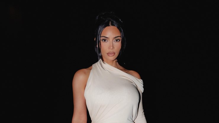 Mans%C3%A3o%20de%20Kim%20Kardashian%20%C3%A9%20invadida%20e%20suspeito%20acaba%20preso