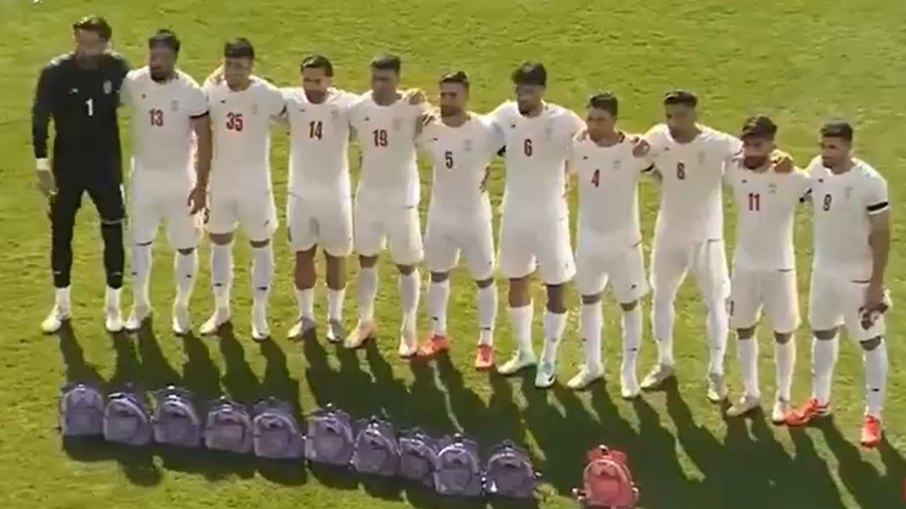 Irã protesta contra ataque dos Estados Unidos em amistoso Irã protesta contra ataque dos Estados Unidos em amistoso