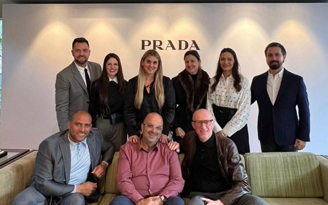 A empresa, mesmo inserida no universo competitivo do mercado de luxo, demonstrou que é possível exercer a atividade econômica com calor humano, valorizando a pessoa acima da transação.