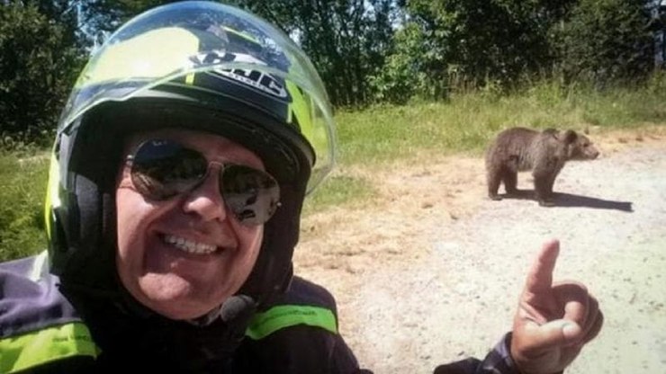 Italiano%20tira%20selfie%20com%20urso%20e%20morre%20ap%C3%B3s%20ataque
