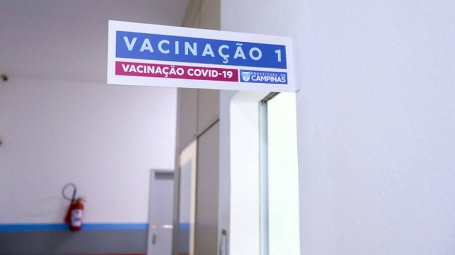 Campinas abriu mais vagas para vacinar gestantes da área da Saúde.