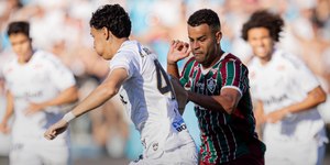 Com Neymar vaiado, Fluminense vence o Santos de virada na Vila
