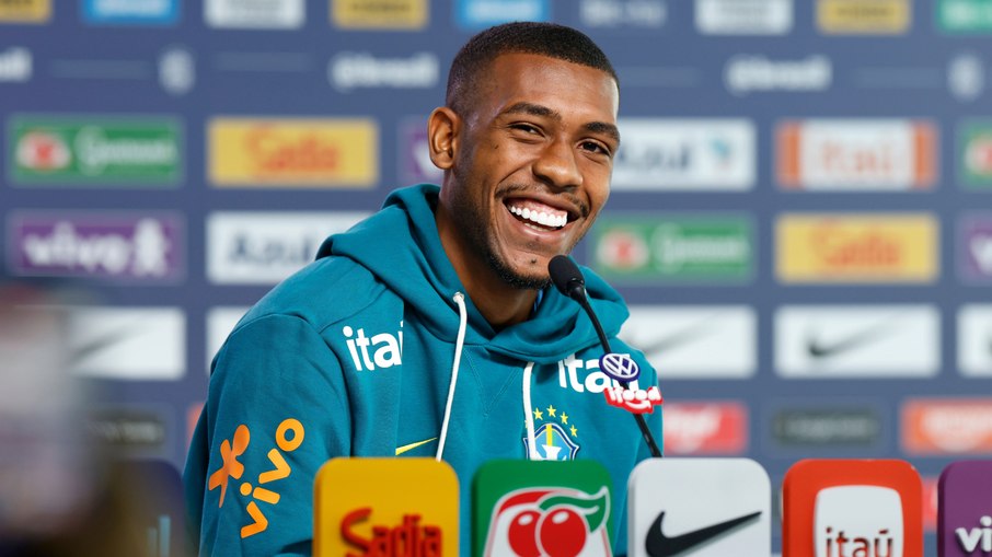 Rayan marcou seu primeiro gol pela seleção brasileira no amistoso contra o Panamá no Maracanã
