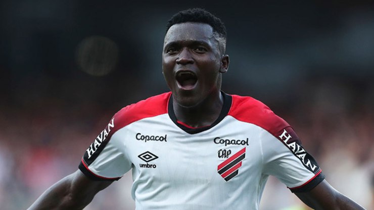 Quem é Viveros, artilheiro do Brasileirão ignorado para a Copa