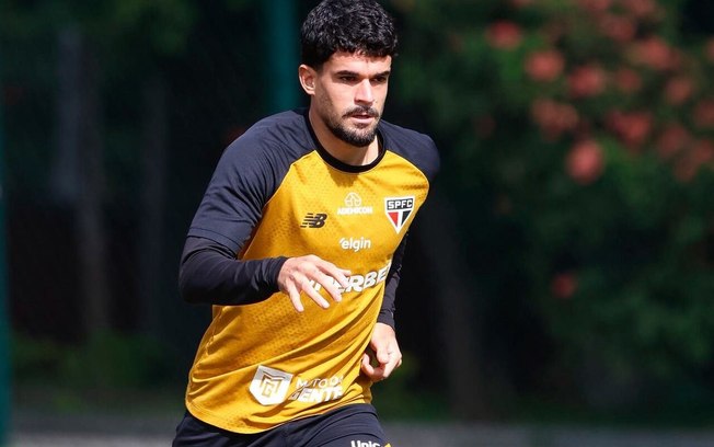 Meia está fora dos últimos jogos após utilizar medicamento com substância proibida pela Wada