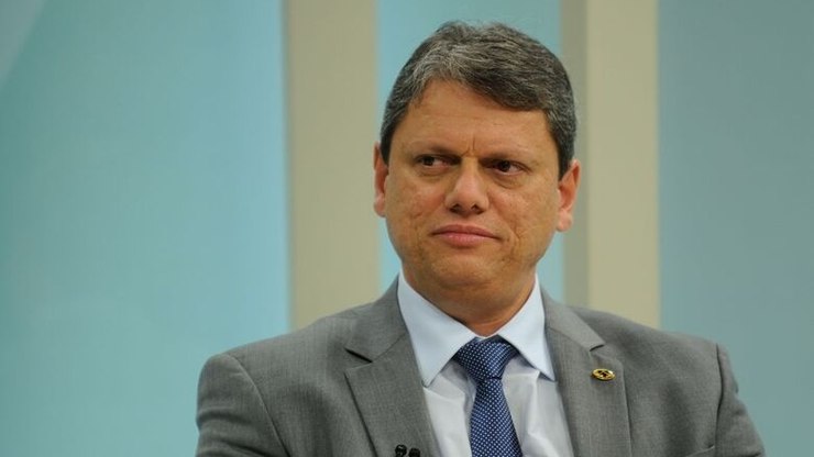 Tarcísio discute impactos do tarifaço de Trump com empresários paulistas