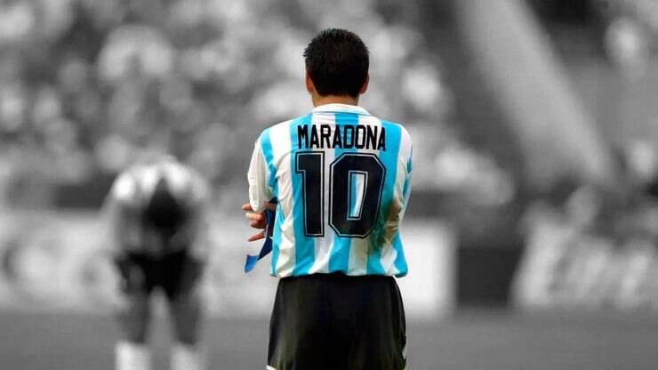 Os últimos, tristes e simbólicos momentos da vida de Maradona