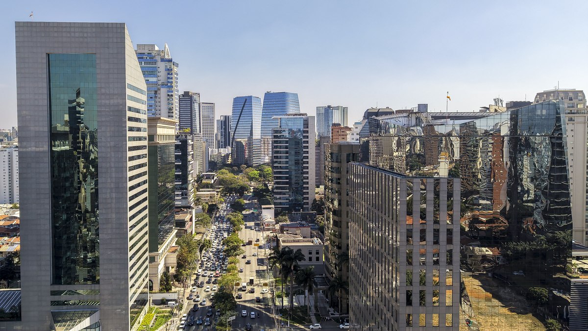 Avenida Brigadeiro Faria Lima, na Zona Oeste de São Paulo Avenida Brigadeiro Faria Lima, na Zona Oeste de São Paulo