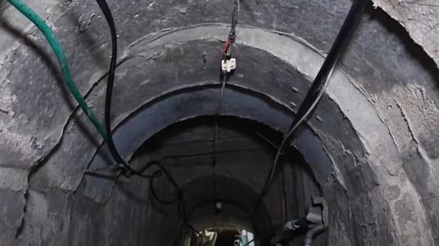 Suposto túnel do Hamas embaixo de hospital de Gaza divulgado pelas Forças Israelenses no fim do ano passado
