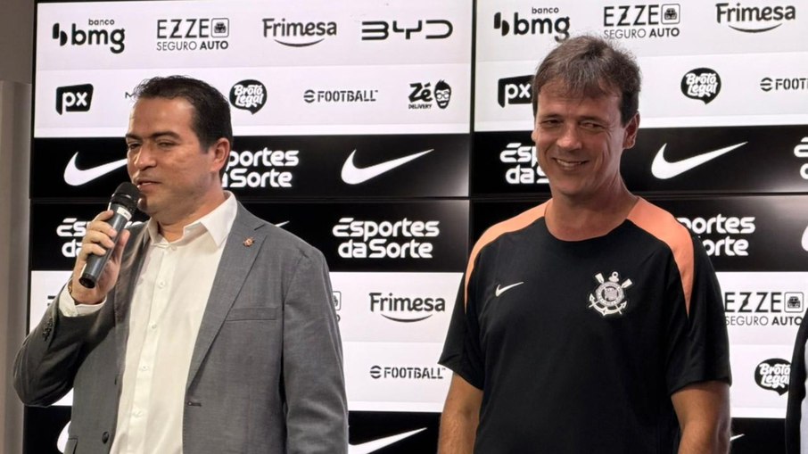 Marcelo Paz e Fernando Diniz nesta terça-feira (7)