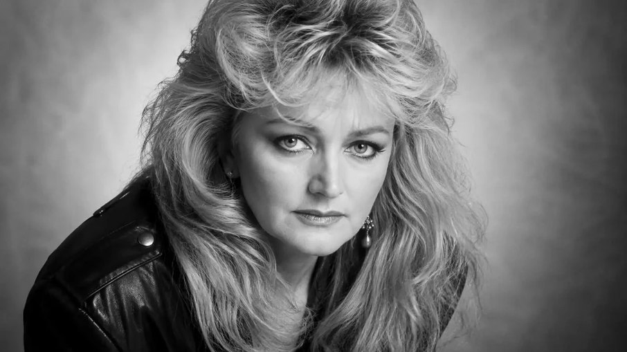 Bonnie Tyler morre aos 75 anos e deixa legado eterno com um dos maiores sucessos da história da música Bonnie Tyler morre aos 75 anos e deixa legado eterno com um dos maiores sucessos da história da música