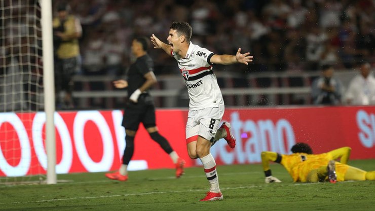 S%C3%A3o%20Paulo%20se%20agarra%20em%20tabu%20contra%20o%20Tim%C3%A3o%20para%20evitar%20o%20Z4