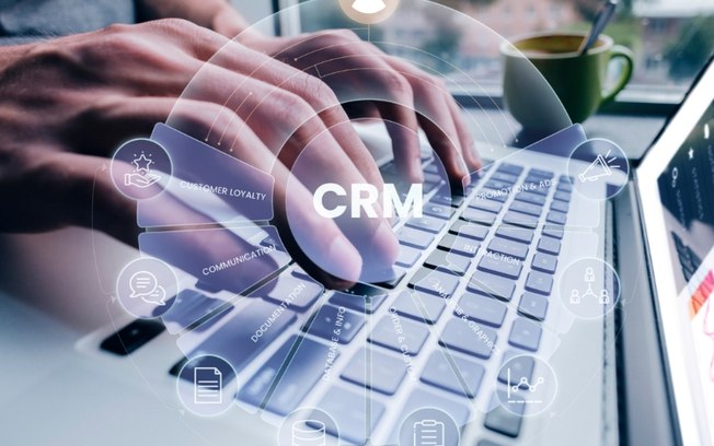 Com IA e integrações, CRM amplia prospecção B2B