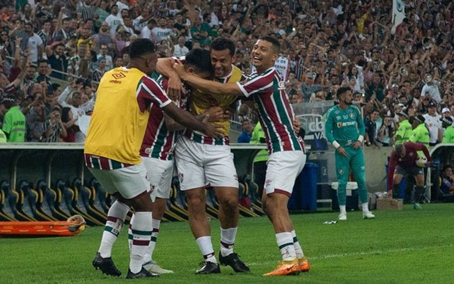 Na despedida de Fred, Fluminense vence o Cear&Atilde;&iexcl; e entra no G4 do Brasileir&Atilde;&pound;o  | Esporte | iG