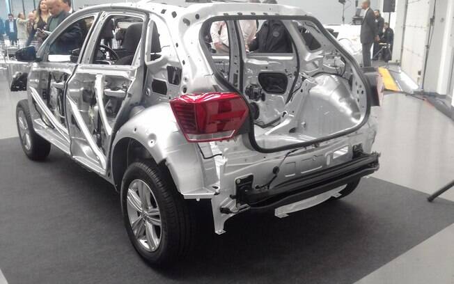 Metade da estrutura do novo VW Polo nacional é feita com aço de alta resistência, de acordo com a fabricante