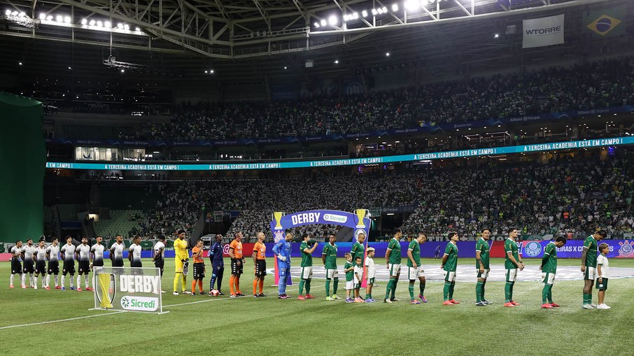 Palmeiras e Corinthians foi marcado por polêmicas Palmeiras e Corinthians foi marcado por polêmicas