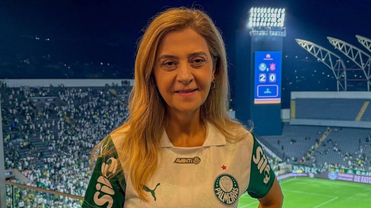 Leila imita lenda do cinema após classificação do Palmeiras