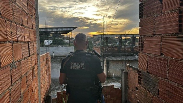 Abuso sexual infantojuvenil: PF cumpre mandados em Santana de Parnaíba