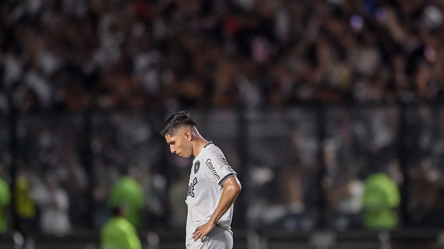 Botafogo foi eliminado do Campeonato Carioca Botafogo foi eliminado do Campeonato Carioca
