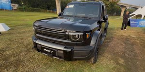 iCAUR V27: dirigimos na lama o “novo do Defender”