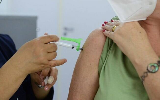 Vacinação: Campinas abre agendamento para novo Dia D