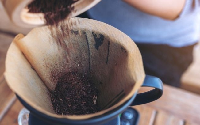 Há um uso incrível para as borras de café que beneficiam o meio ambiente
