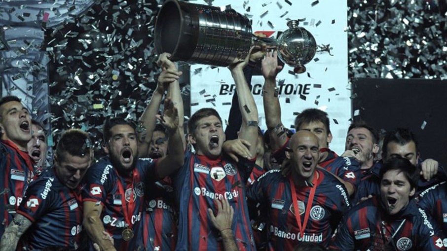 San Lorenzo foi campeão da Libertadores de 2014 San Lorenzo foi campeão da Libertadores de 2014