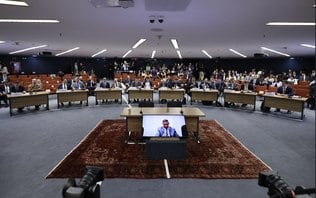 Democracia fortalecida