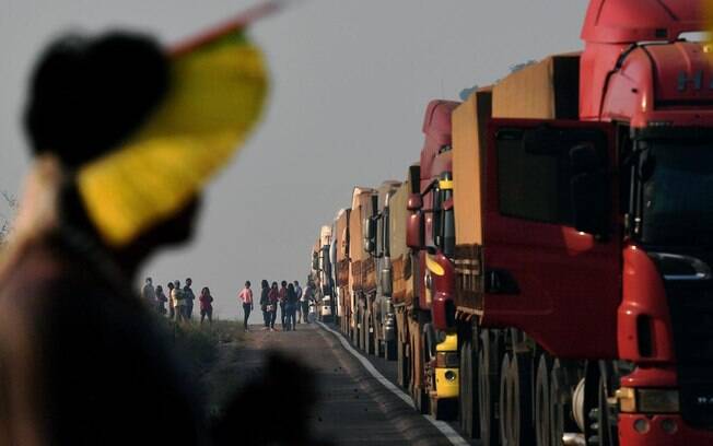 Contaminação por Covid-19 em terras indígenas chega através de caminhoneiros e atividade ilegal