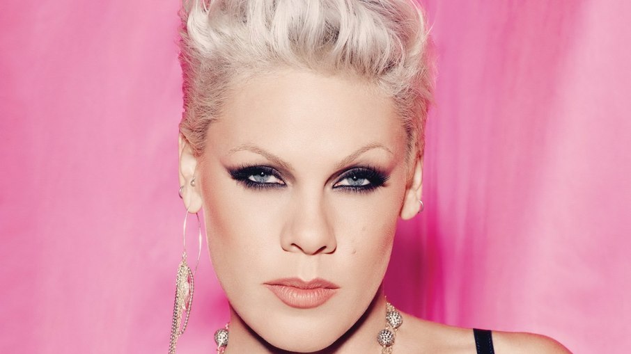 Pink revela que teve uma overdose e quase morreu aos 16 anos