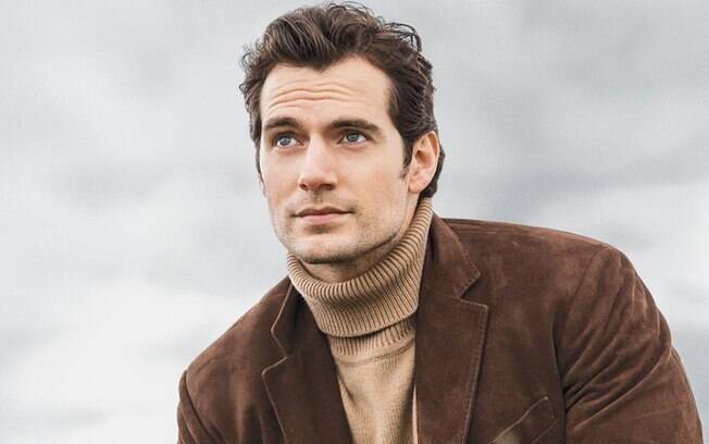 Henry Cavil desabafa em suas redes sobre comentários desrespeitosos