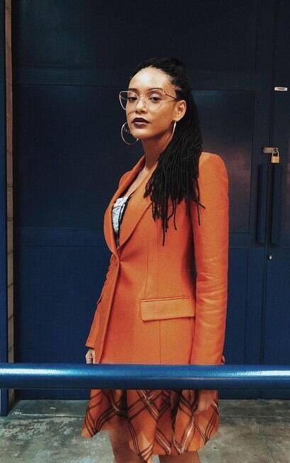 Taís Araujo também apostou no rabo de cavalo para usar as box braids, mas em um comprimento mais curto Taís Araujo