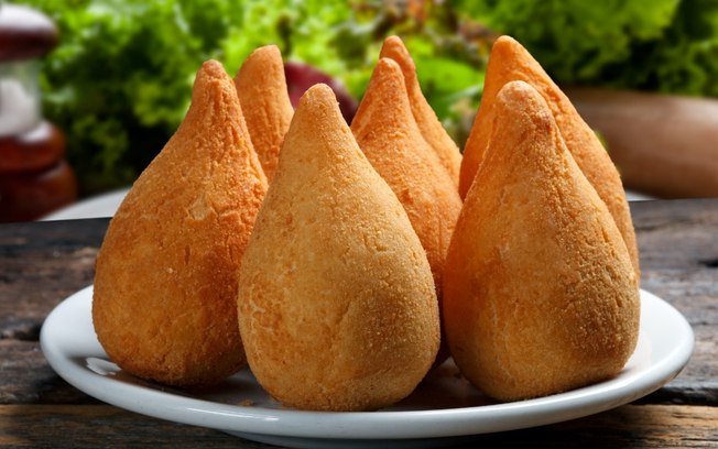 3 receitas de coxinha simples e deliciosas para fazer em casa