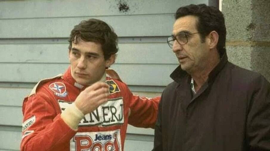 Milton da Silva ao lado de Ayrton Senna